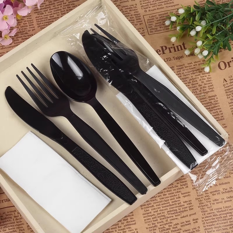 Disposable Plastic Cutlery - Image 4